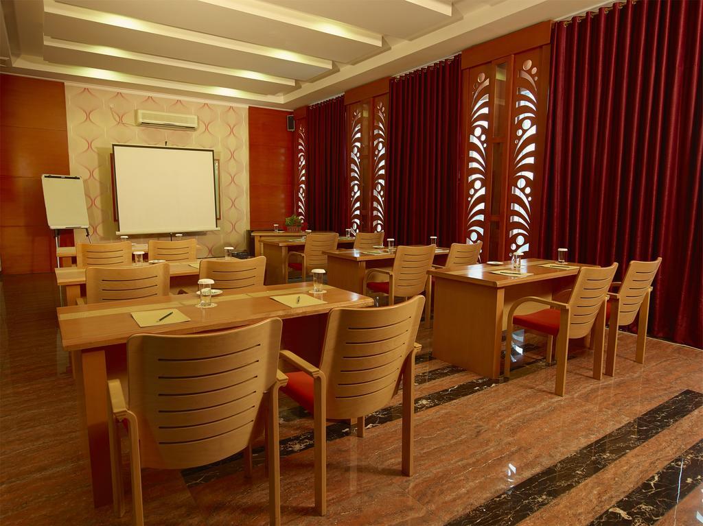 Sahati Hotel Jakarta Ngoại thất bức ảnh