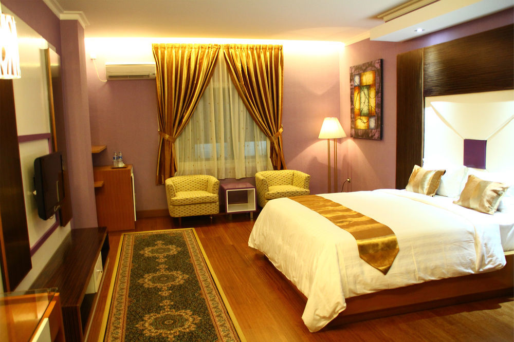 Sahati Hotel Jakarta Ngoại thất bức ảnh