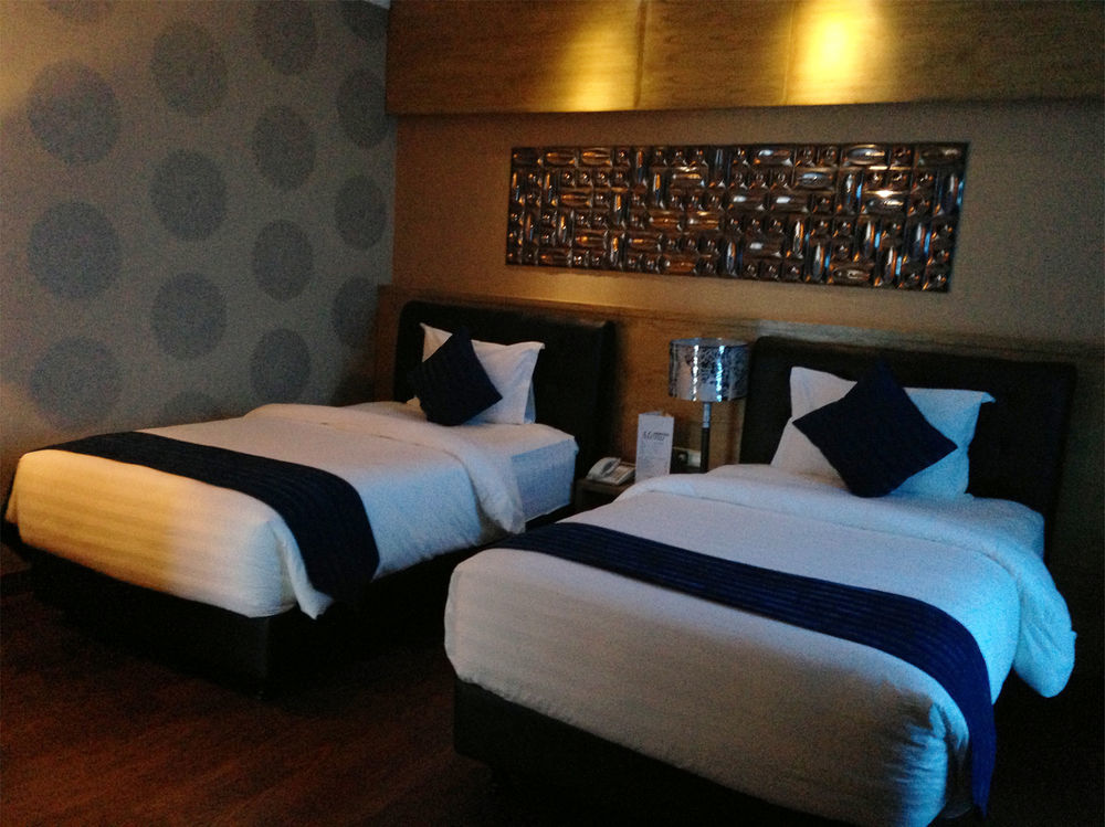 Sahati Hotel Jakarta Ngoại thất bức ảnh
