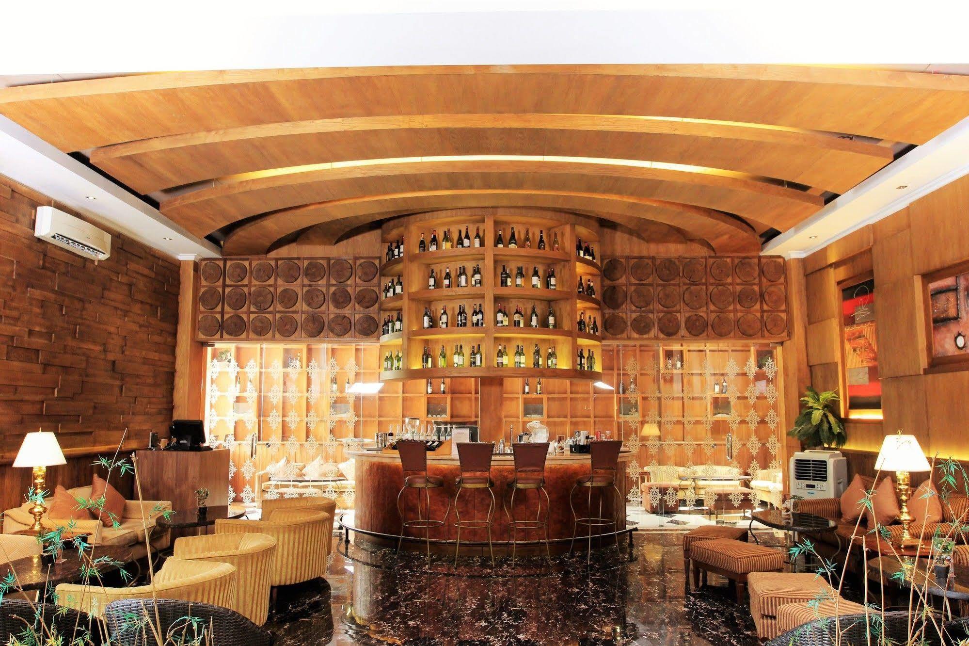 Sahati Hotel Jakarta Ngoại thất bức ảnh